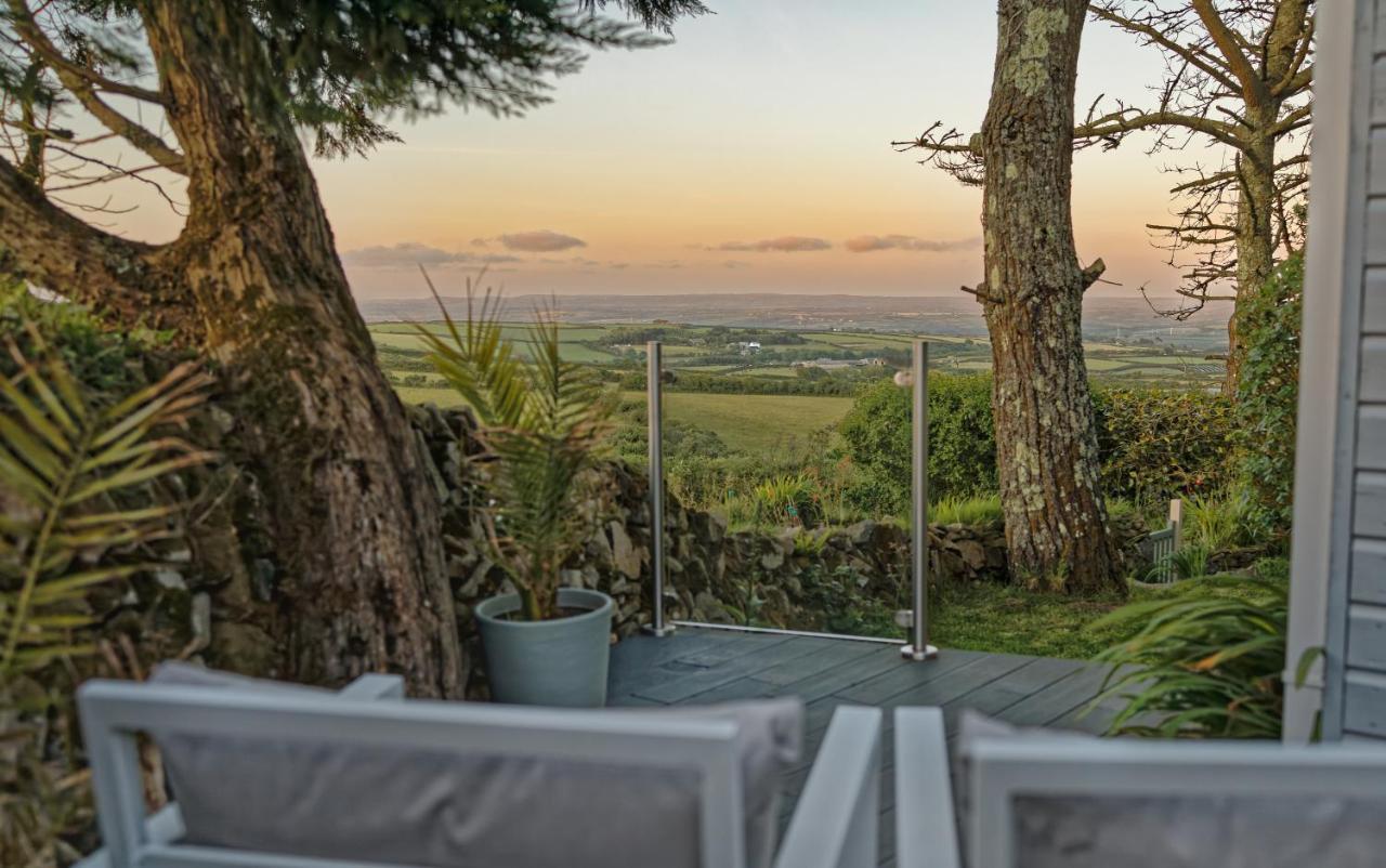 Scandi Cabin On A Hill, With Stunning Panoramic Views Ludgvan Luaran gambar